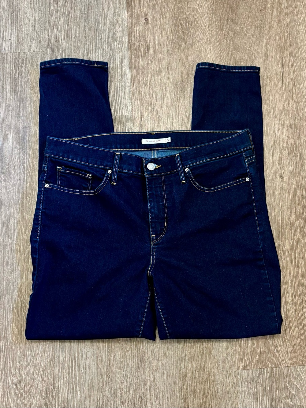 Levi's Women's Dark Blue Skinny Stretch Jeans Size 14